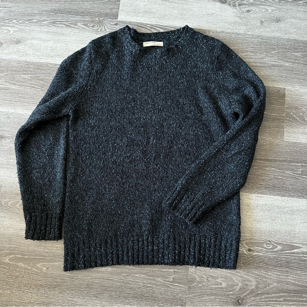 Mudo Collection Oversized Sweater